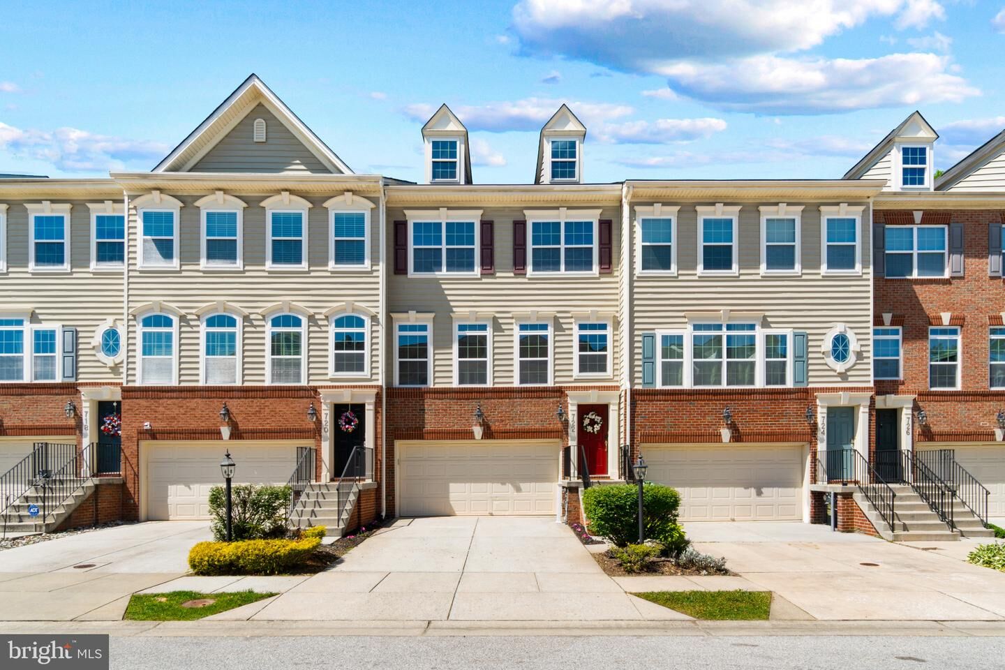 Property Photo:  722 Hidden Oak  MD 21060 