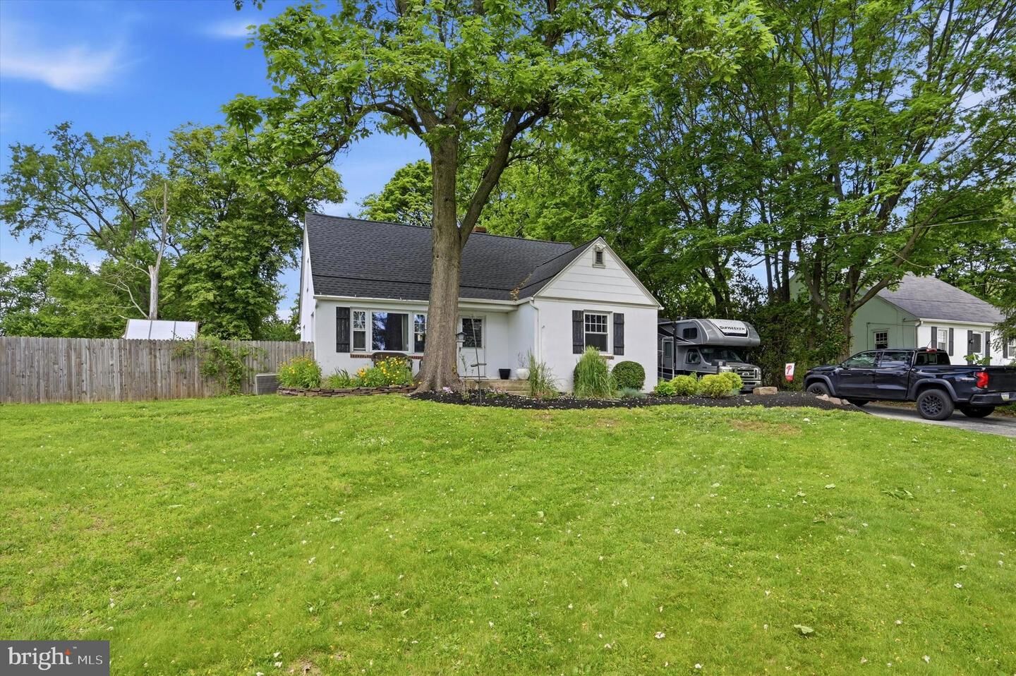 Property Photo:  35 Burnside Avenue  PA 19403 