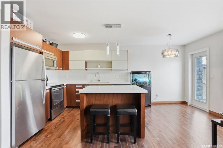 Property Photo:  514 2012 Pohorecky Crescent  SK S7W 0V4 