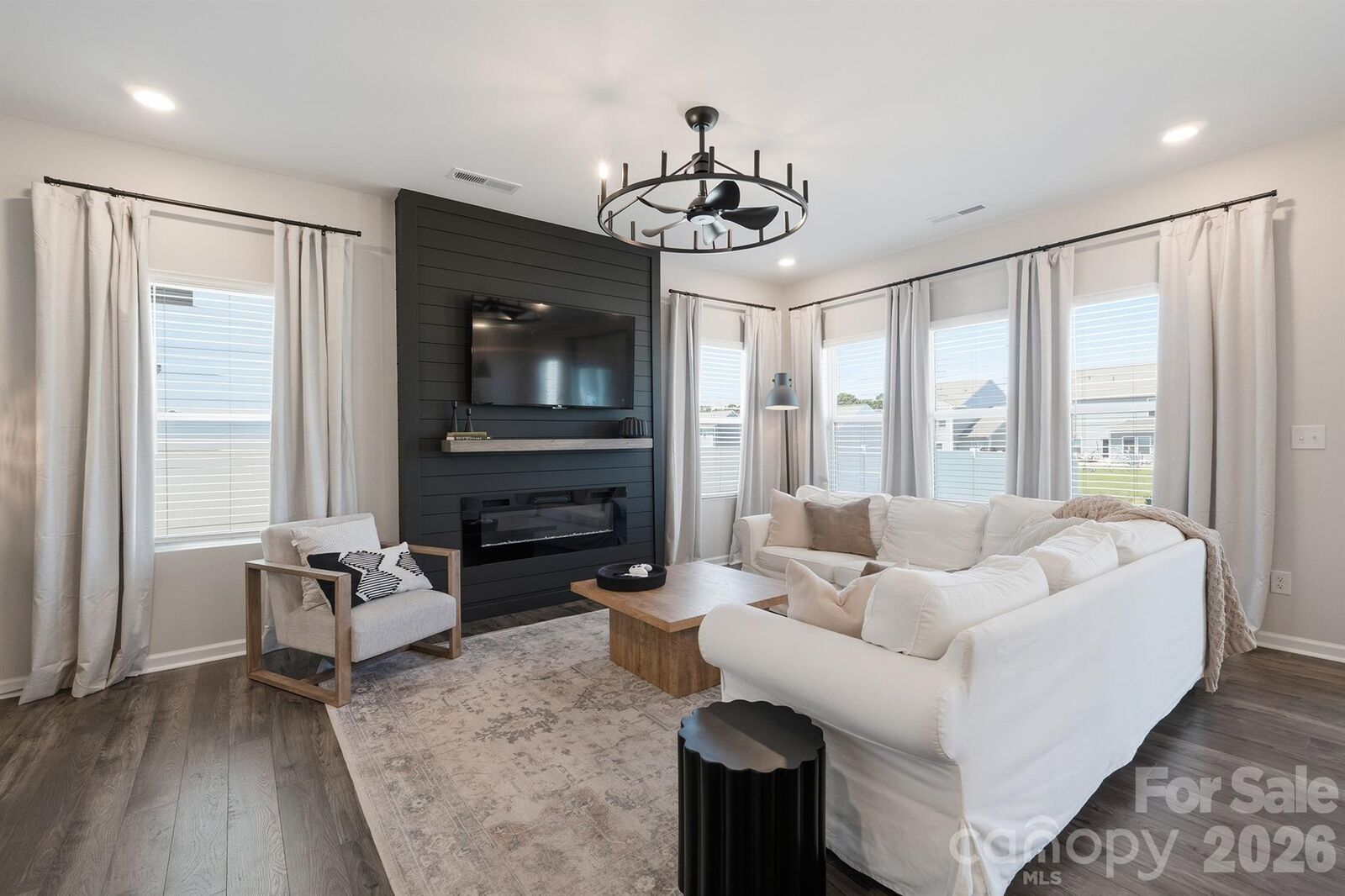 Property Photo: 1295 Elizabeth Avenue NC 28083