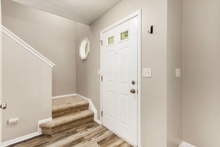 Property Photo:  9205 Musket Place  OH 43146 