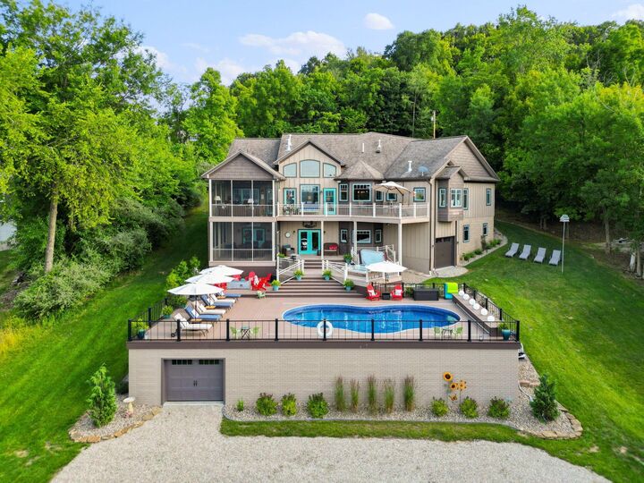 Property Photo: 23018 Loop Road OH 43780