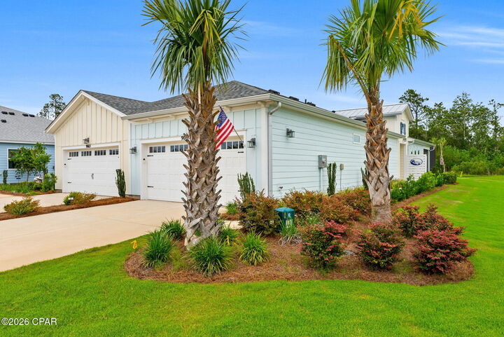 Property Photo:  9067 Parrot Place  FL 32413 