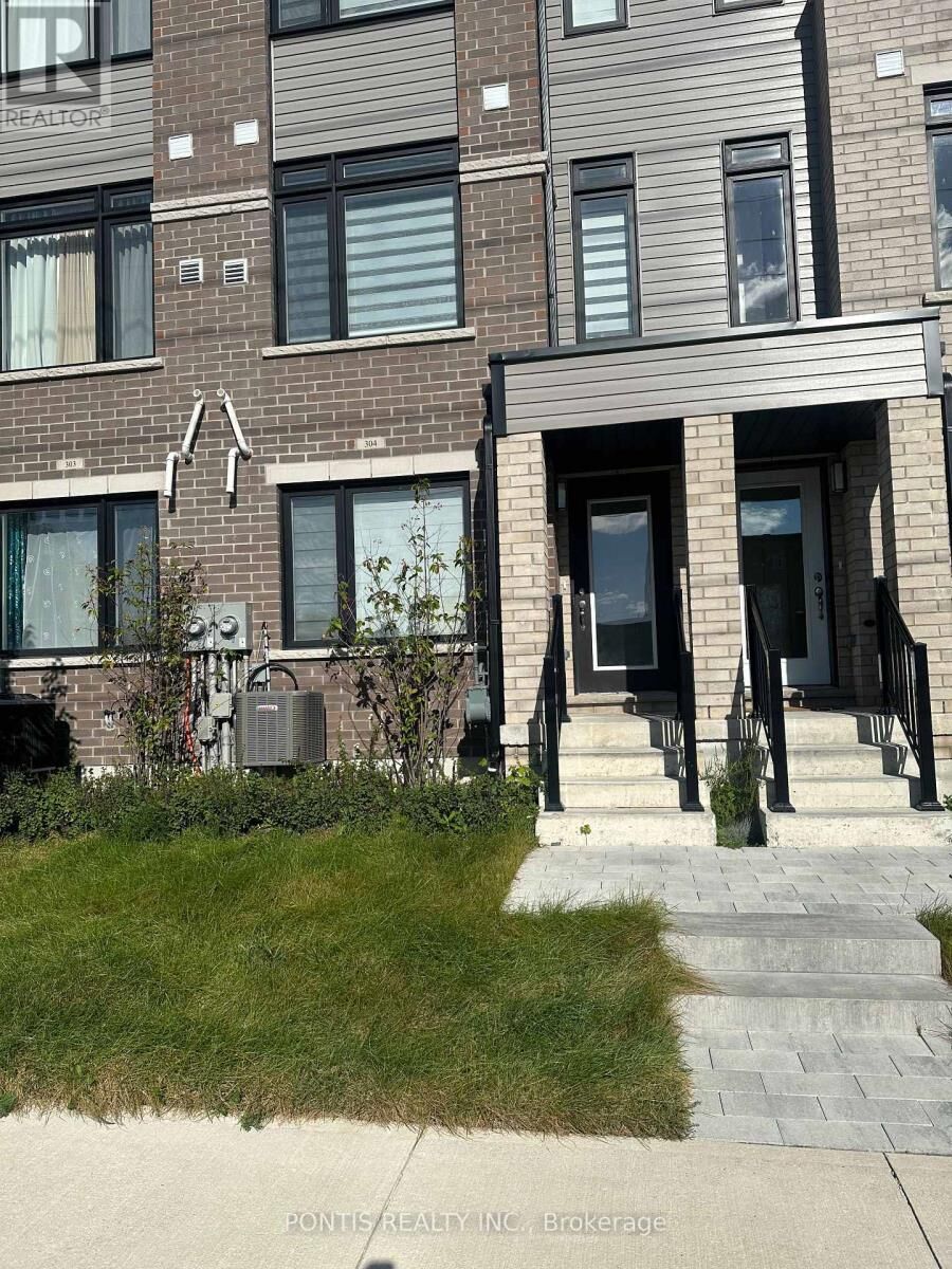 Property Photo:  585 Colborne Street East 304  ON N3S 3M7 