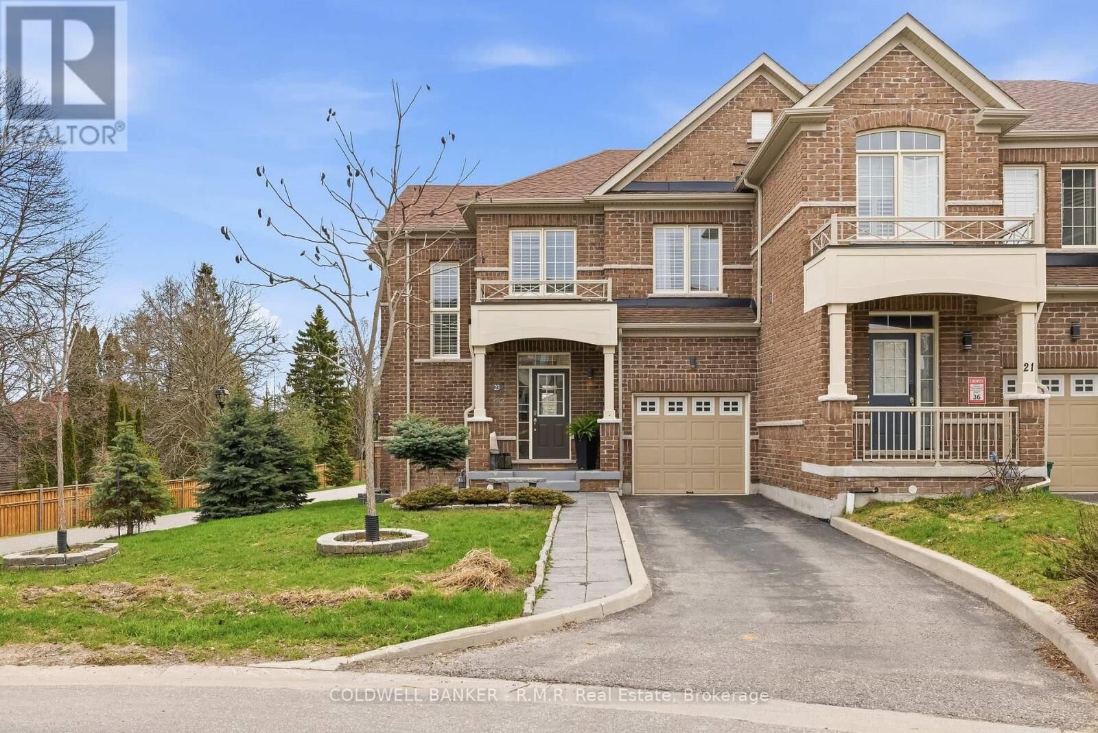 Photo de la propriété:  23 Aldridge Lane  ON L1B 1G9 