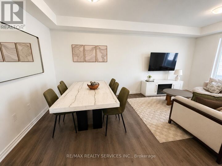 Photo de la propriété:  1705 Dance Court  ON L9E 2A2 