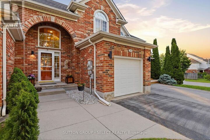 Property Photo:  760 Silversmith Street  ON N6H 5R7 