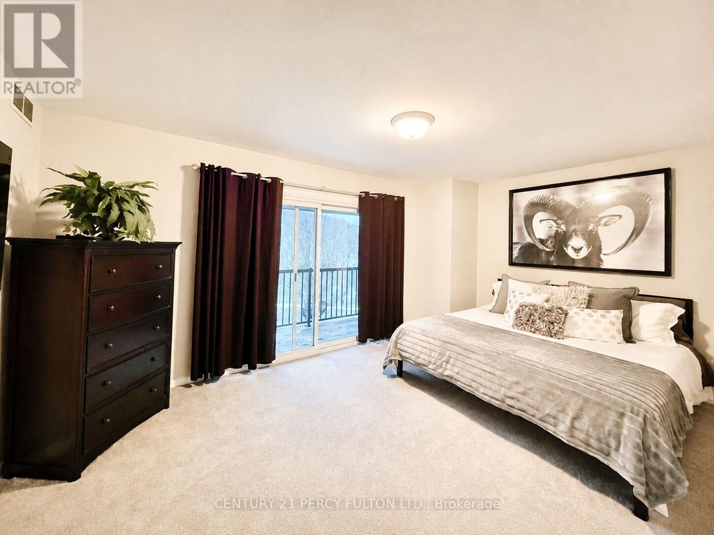 Photo de la propriété:  1102 Horseshoe Valley Road West 309  ON L4M 4Y8 