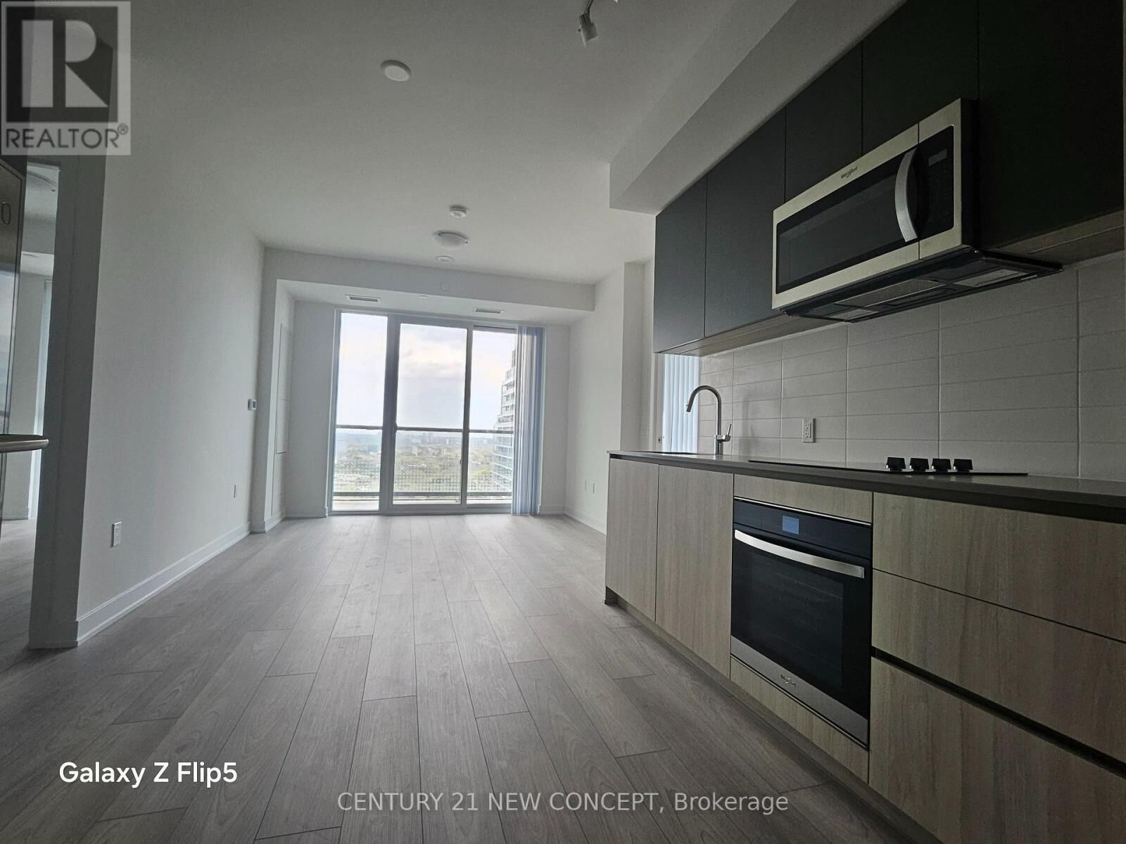 Photo de la propriété: 5858 Yonge Street 3010 ON M2M 0C6
