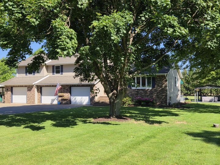 Property Photo:  6300 Heidler Road  PA 16415 