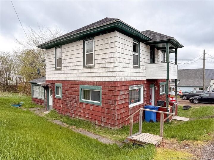 Property Photo:  116 Renfrew Street  NB E9C 2J7 