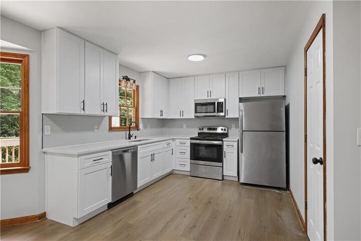 Property Photo:  107 Shelby Lane  GA 30141 