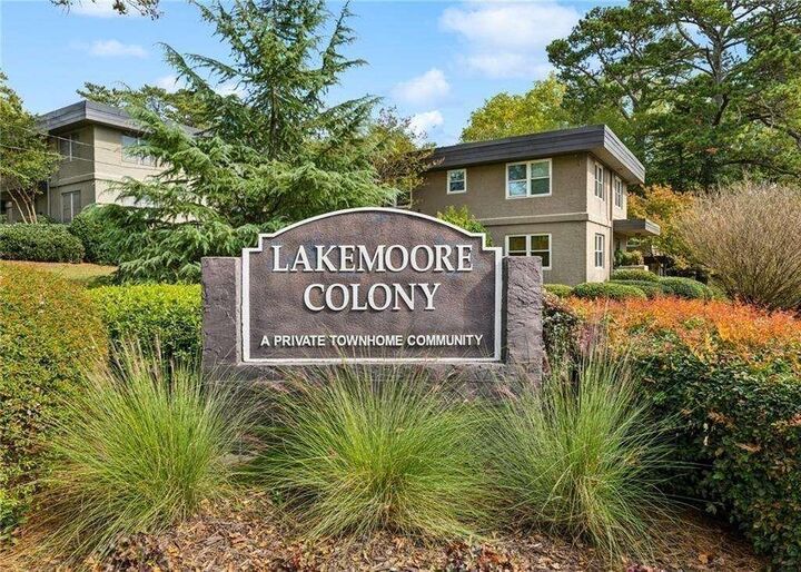 Property Photo: 327 Lakemoore Drive B GA 30342