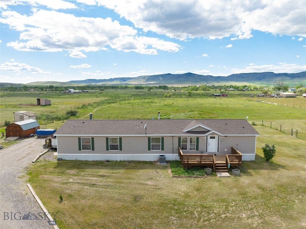 Property Photo:  8815 Lazy Elk Road  MT 59752 