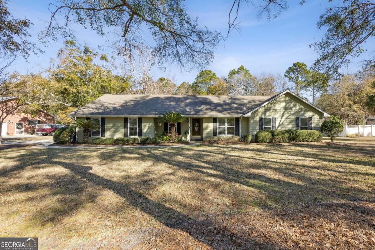 Property Photo:  107 New Hammock Circle  GA 31558 