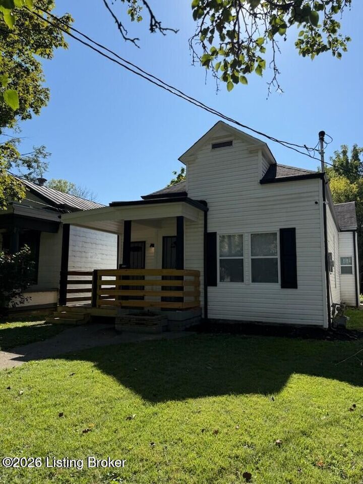 Property Photo:  2618 W Main St  KY 40212 