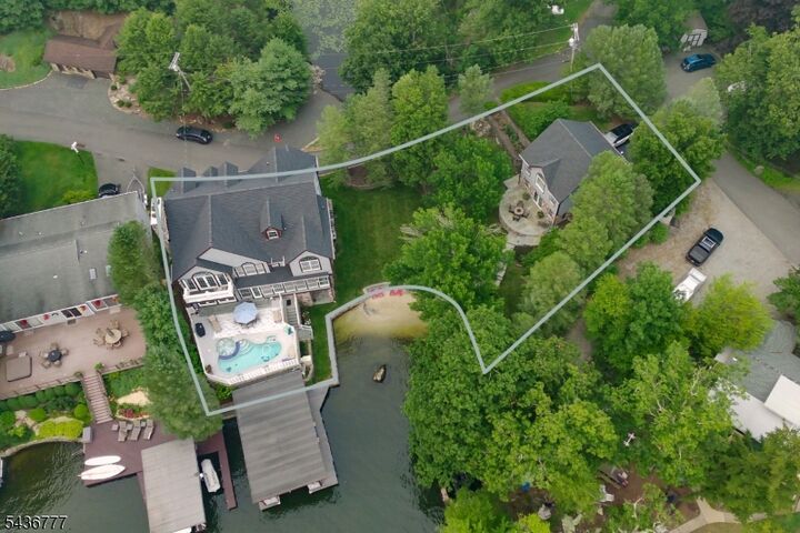 Property Photo: 10 Oakdale Ave NJ 07843