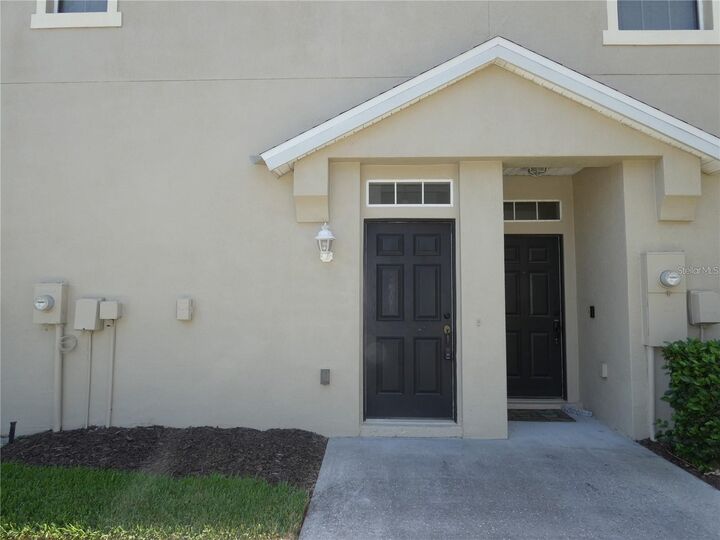Property Photo:  9092 Moonlit Meadows Loop  FL 33578 