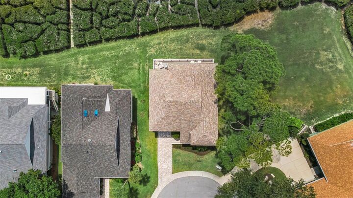 Property Photo:  1015 Teal Pointe  FL 34689 
