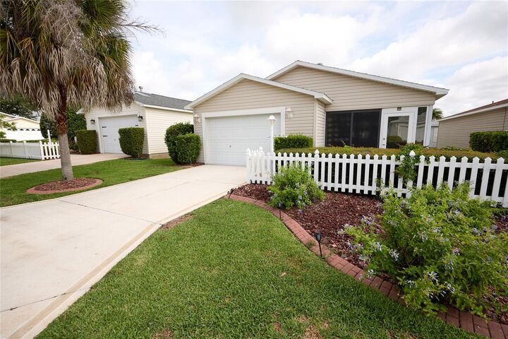 Property Photo:  2331 Riley Road  FL 32162 