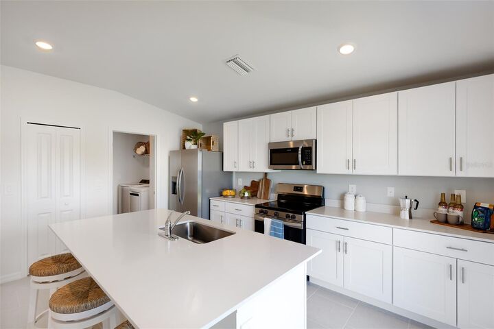 Property Photo:  1238 New London Street  FL 34288 