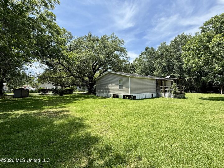 Property Photo:  5318 Lindsey Avenue  MS 39560 