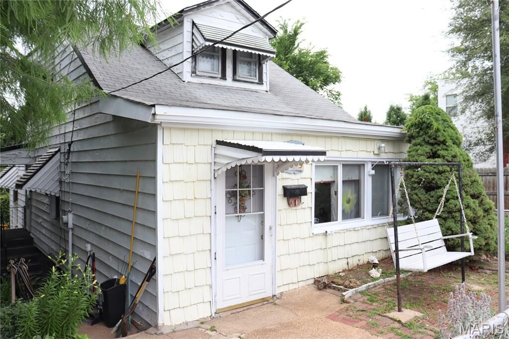 Property Photo: 3719 Marine Avenue MO 63118