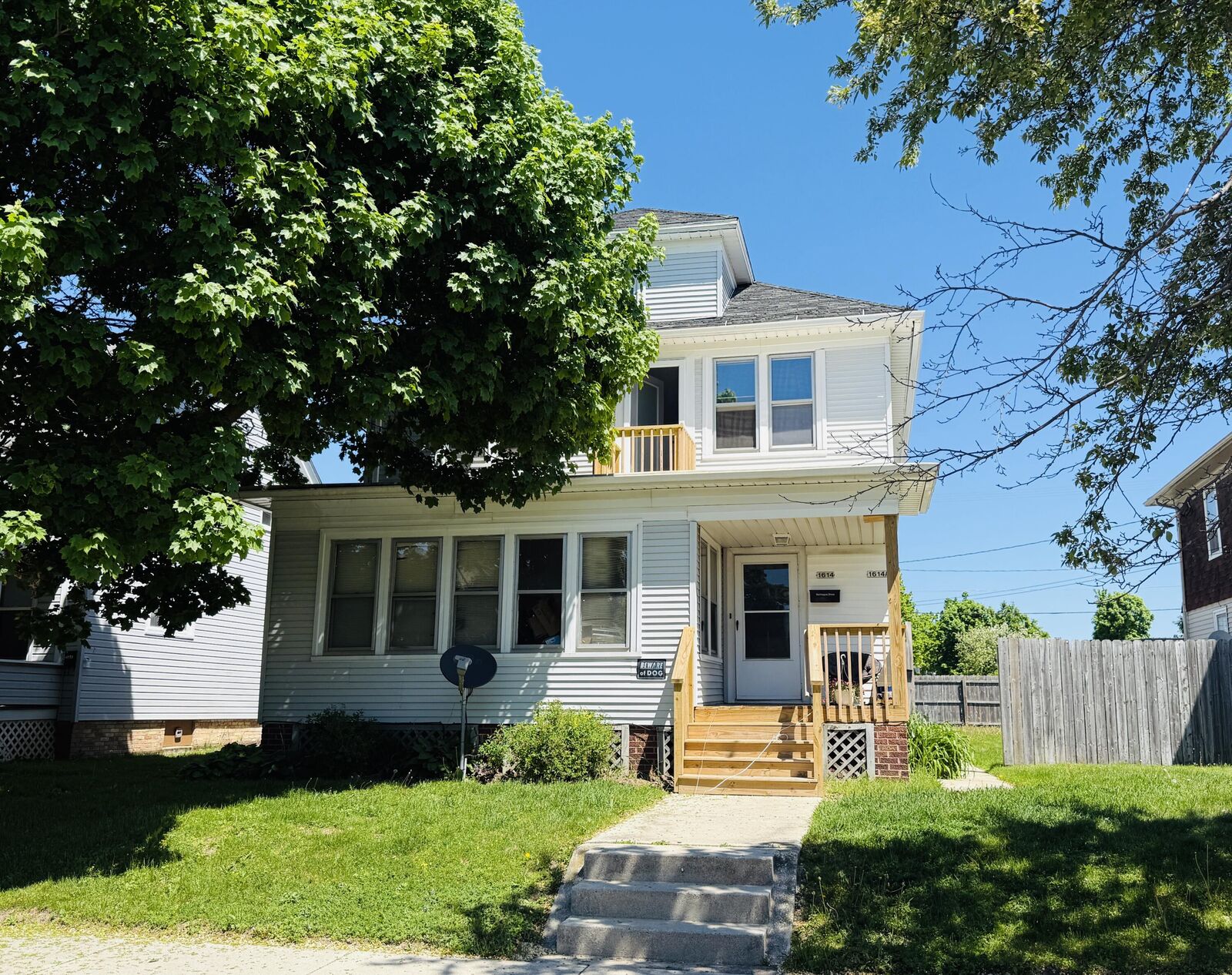 Property Photo: 1614 Saemann Ave WI 53081