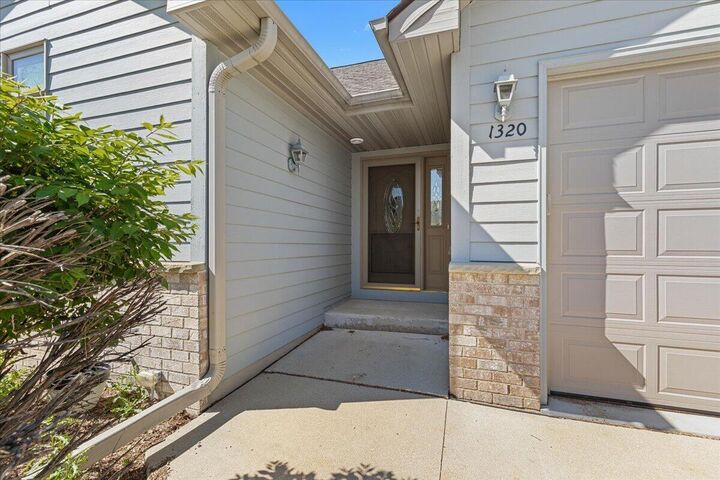 Property Photo:  1320 West Heights Ct  WI 53095 
