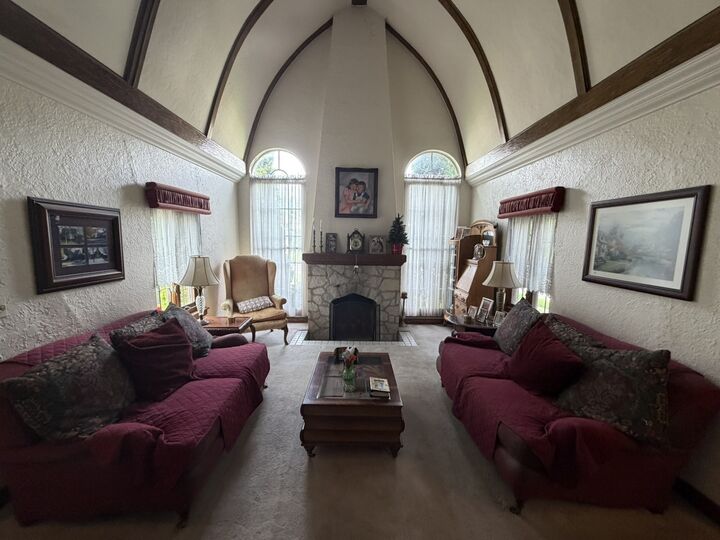 Property Photo:  165 S Fairview Avenue  IL 60126 