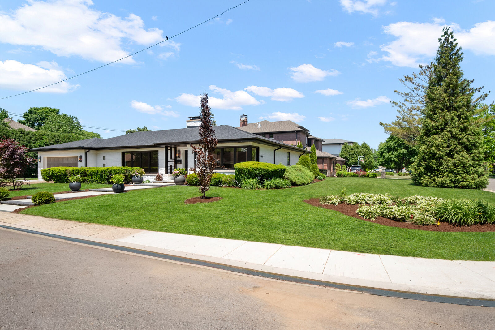 Property Photo:  6600 N Kenton Avenue  IL 60712 