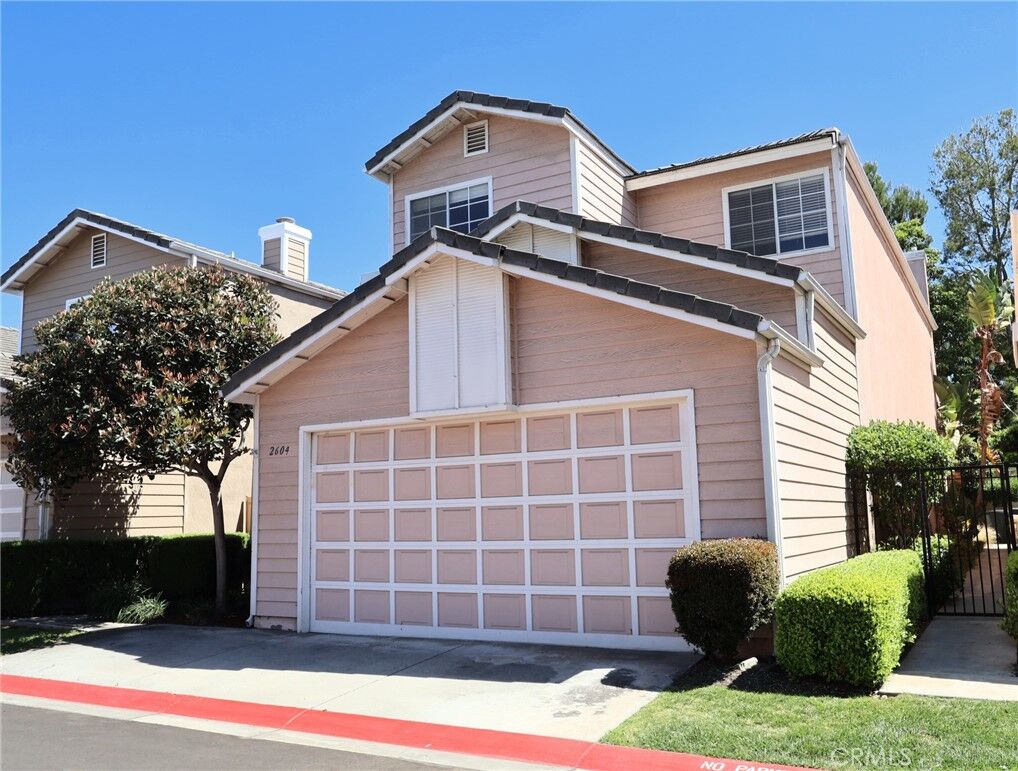 Property Photo:  2604 Woodbury Drive  CA 90503 