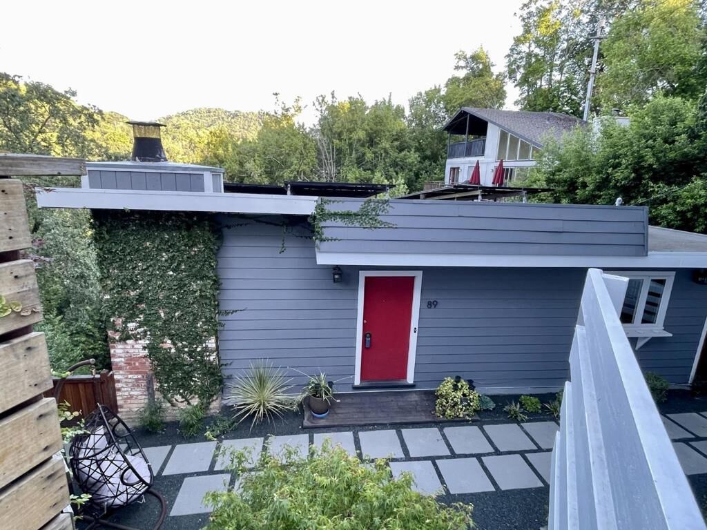 Property Photo:  89 Frustuck Avenue  CA 94930 