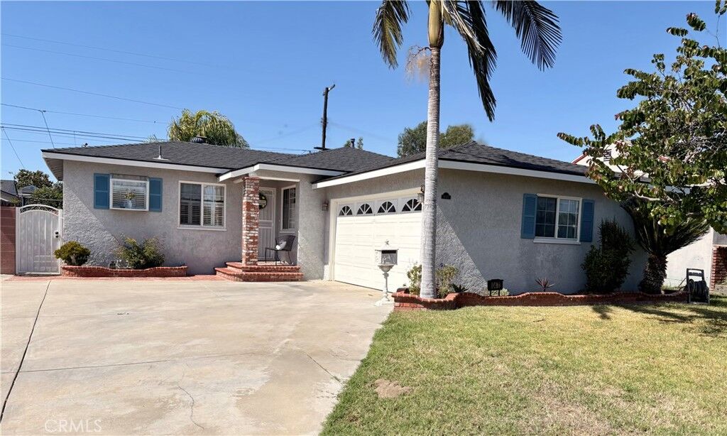 Property Photo: 10473 Barnwall CA 90706