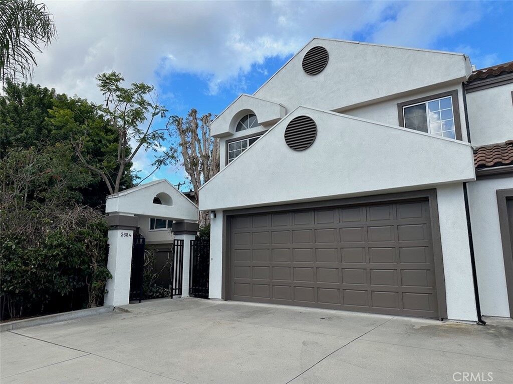 Property Photo:  2684 Pala Mesa Court  CA 92627 