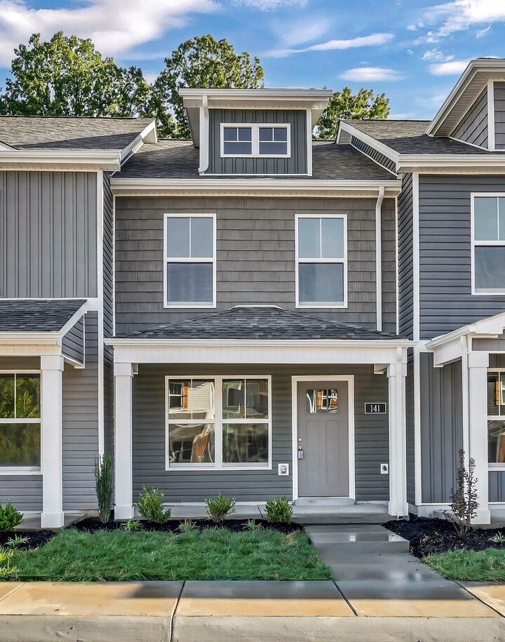 Property Photo: 141 Quarry Point Dr TN 37043