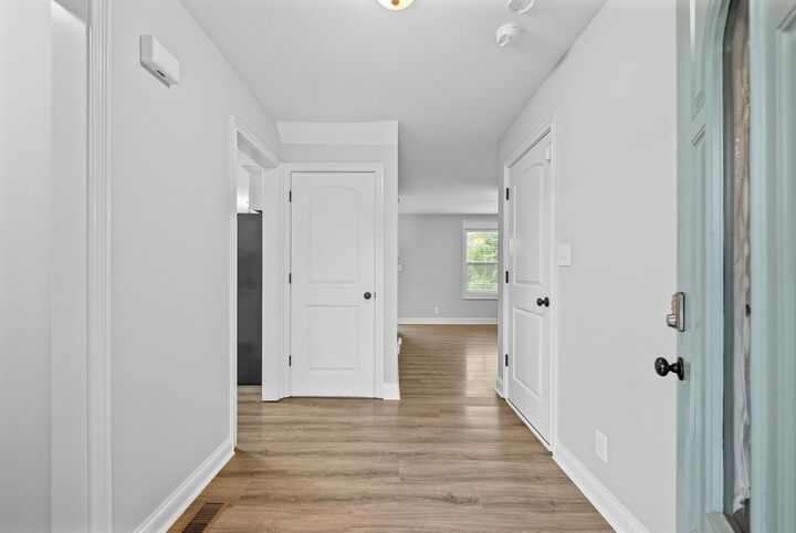 Property Photo: 1028 Sunrise Dr TN 37042