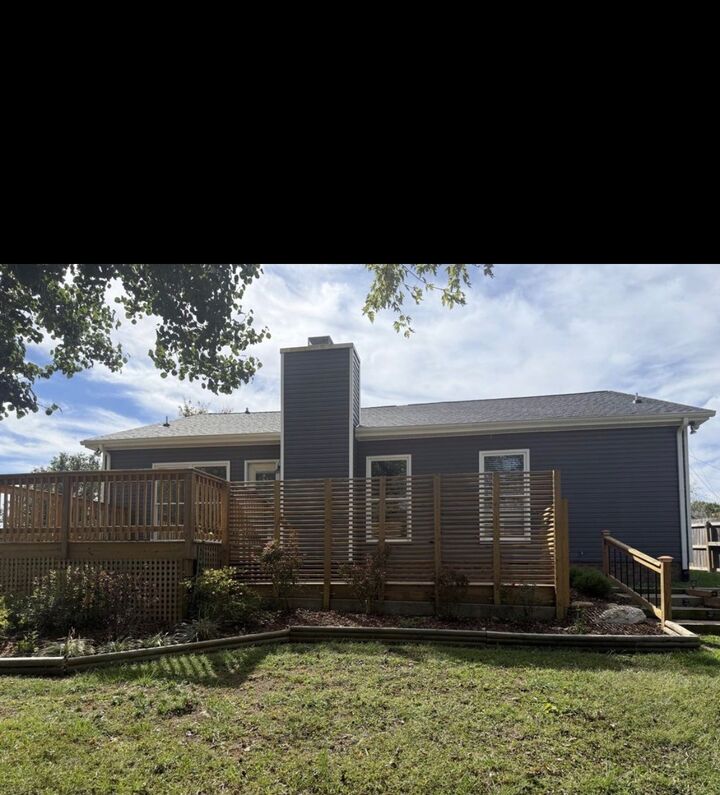 Property Photo: 916 Dolphin Ln TN 37043