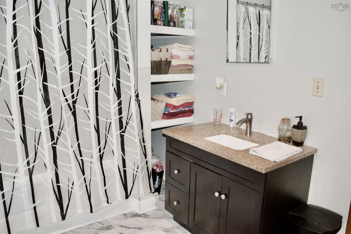 Property Photo: 106 Highland Avenue NS B4P 1Z7