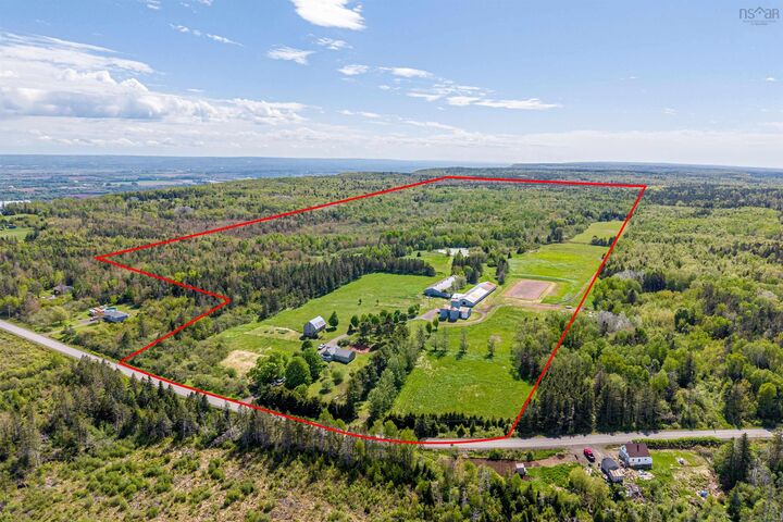 Property Photo:  135 Bennetts Bay Road  NS B0P 1H0 