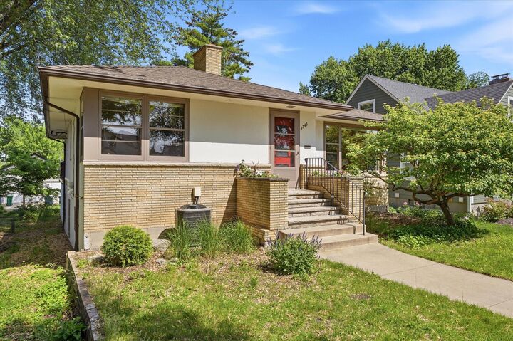 Property Photo:  4343 Longfellow Avenue  MN 55407 