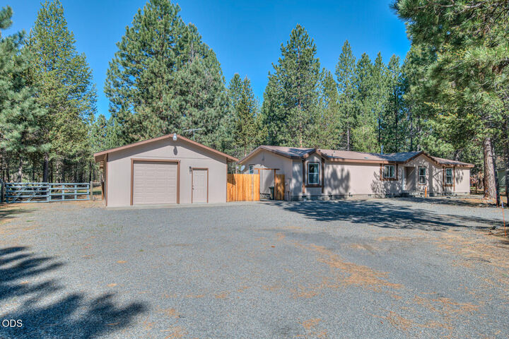 Property Photo:  148728 Snuffy Drive  OR 97739 