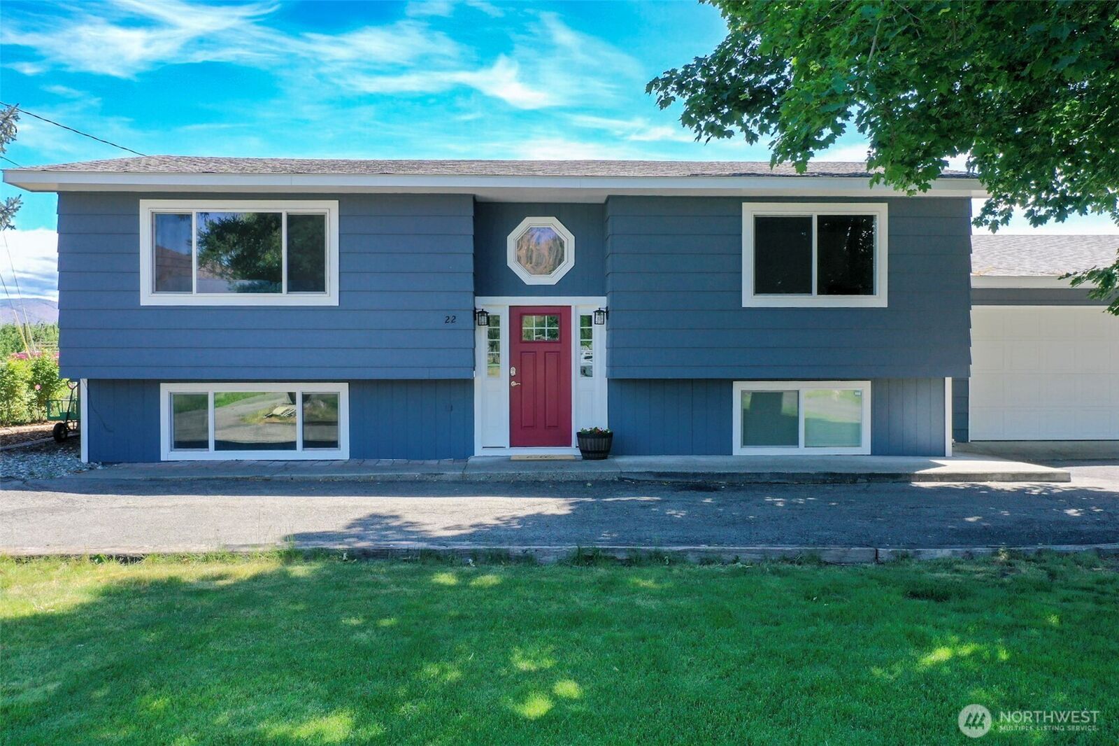 Property Photo: 22 Weatherstone Road WA 98841