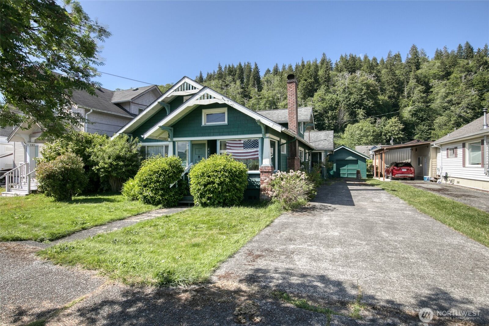 Property Photo:  2717  Cherry Street  WA 98550 
