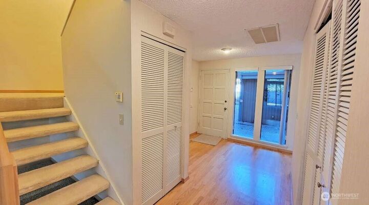 Property Photo:  137  143rd Place NE 30  WA 98007 