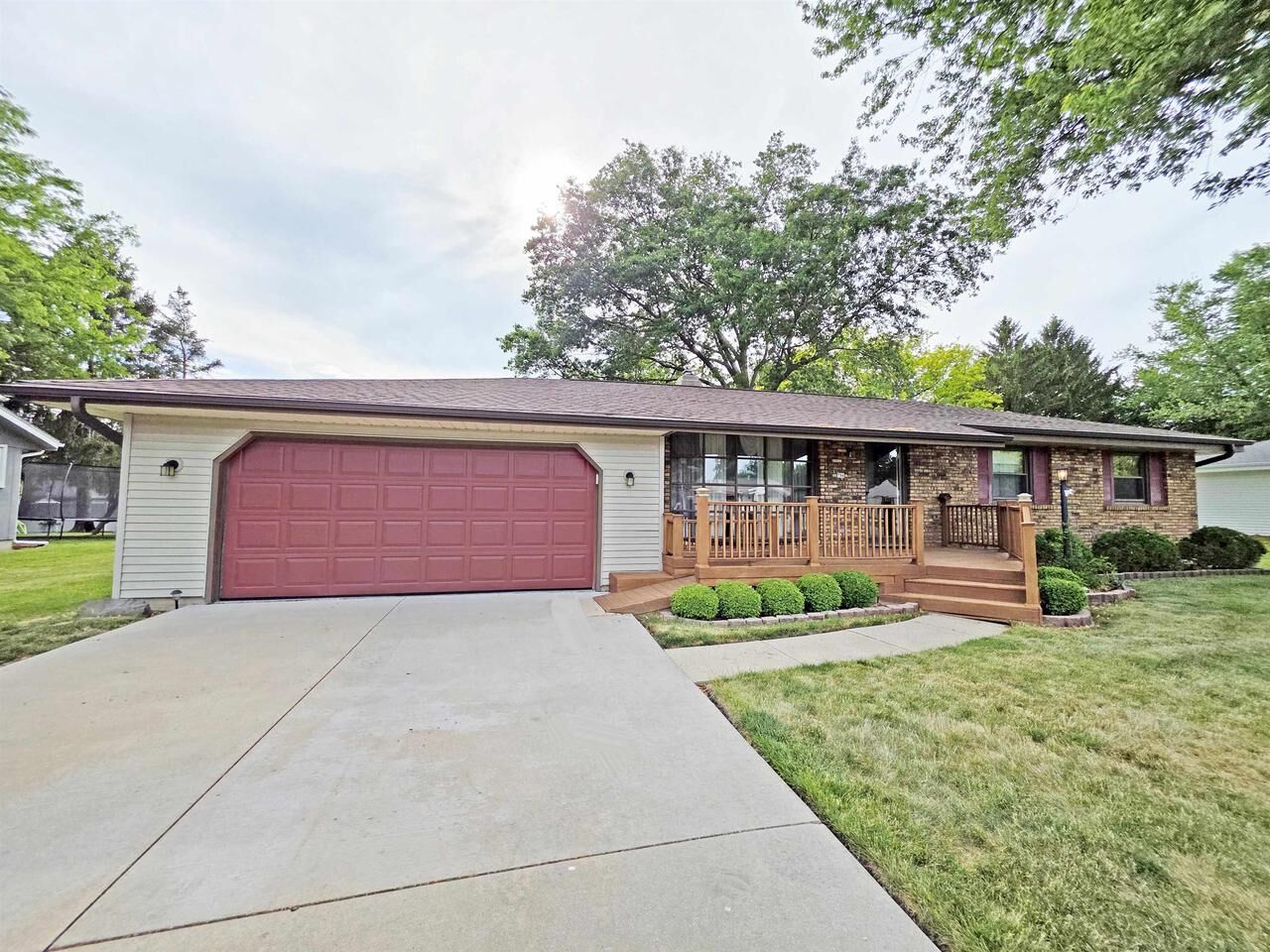 Property Photo: 751 N Wright Road WI 53546