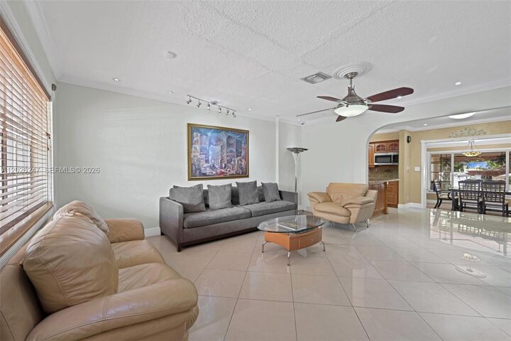Property Photo:  2849 Dewey St 2849  FL 33020 