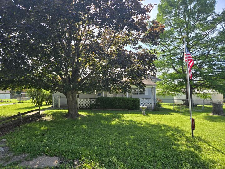 Property Photo: 22225 County Road 271A MO 65779