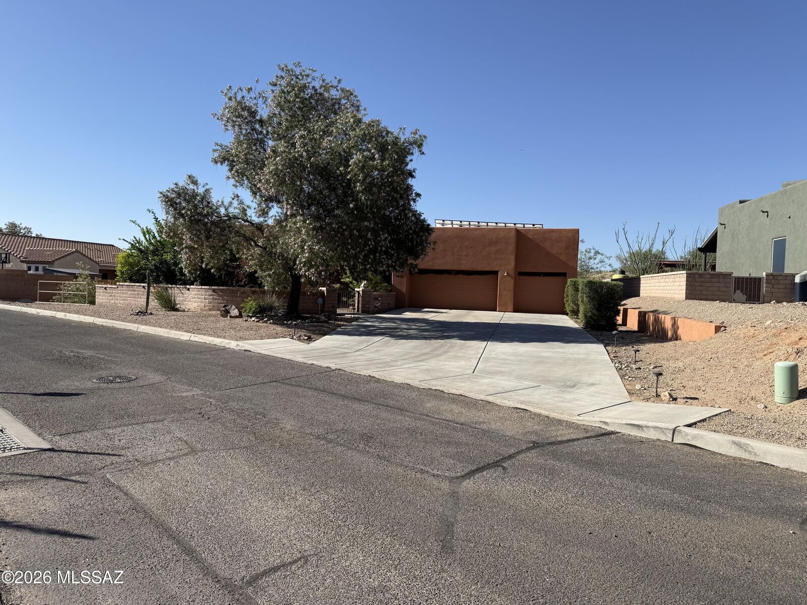 Property Photo:  5636 S Creosote Ridge Way  AZ 85747 