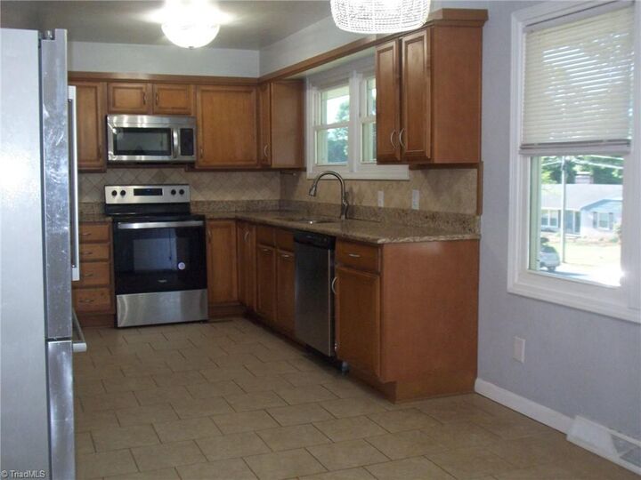 Property Photo:  2510 Fairway Drive  NC 27408 